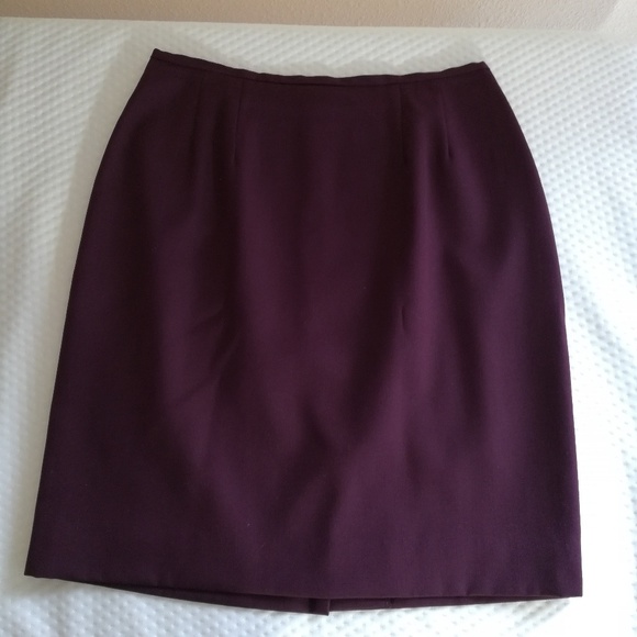 Jacqueline Ferrar Dresses & Skirts - 3/$15 Jacqueline Ferrar Wool Blend Skirt
